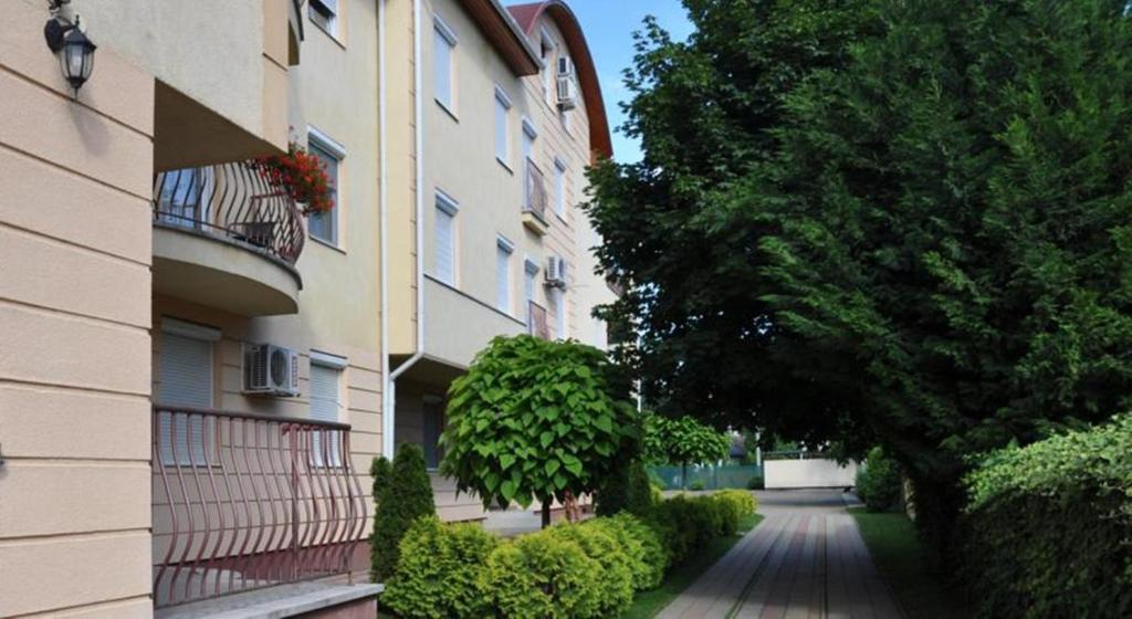 Lux Apartmanok Hajduszoboszlo Phòng bức ảnh